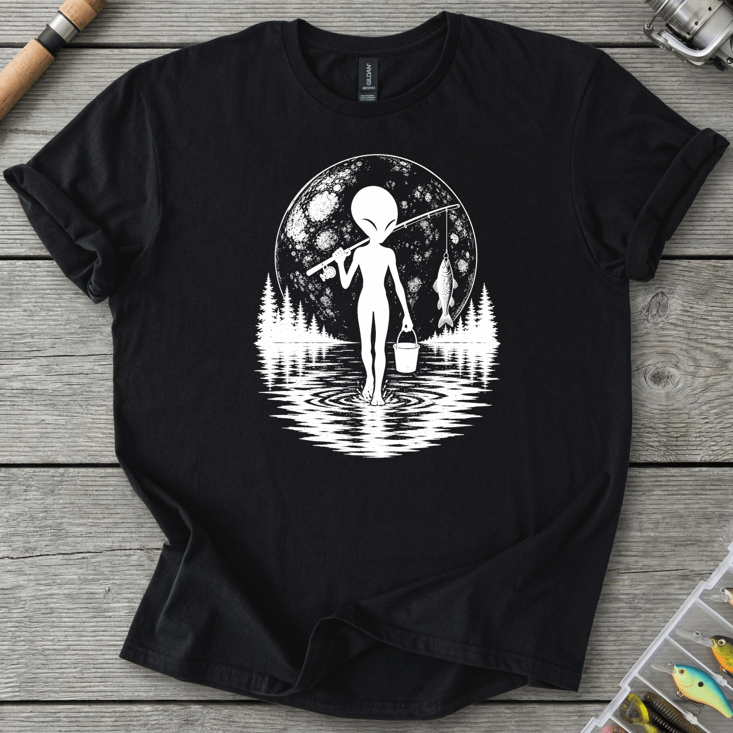 Alien Go Fishing T-Shirt in Black | River Giants Club