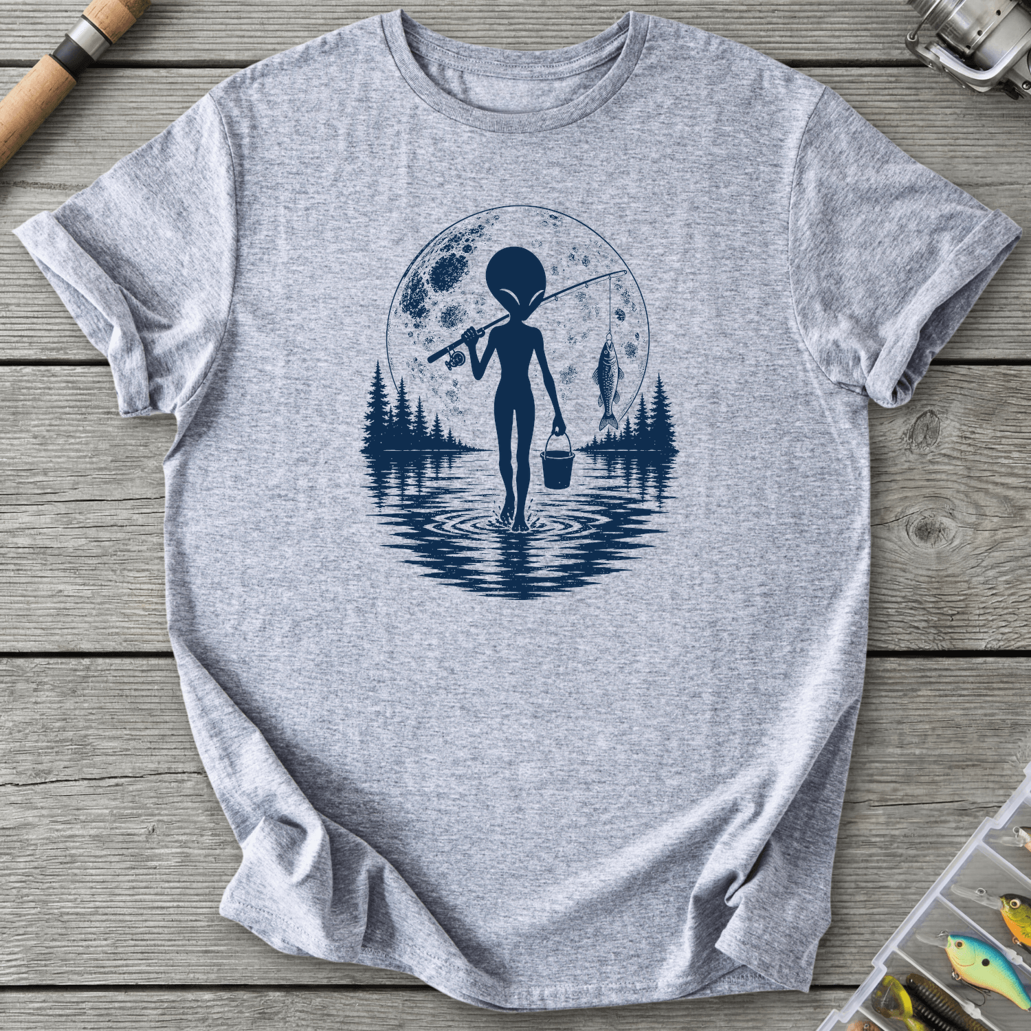 Alien Go Fishing T-Shirt in Sport Grey | River Giants Club