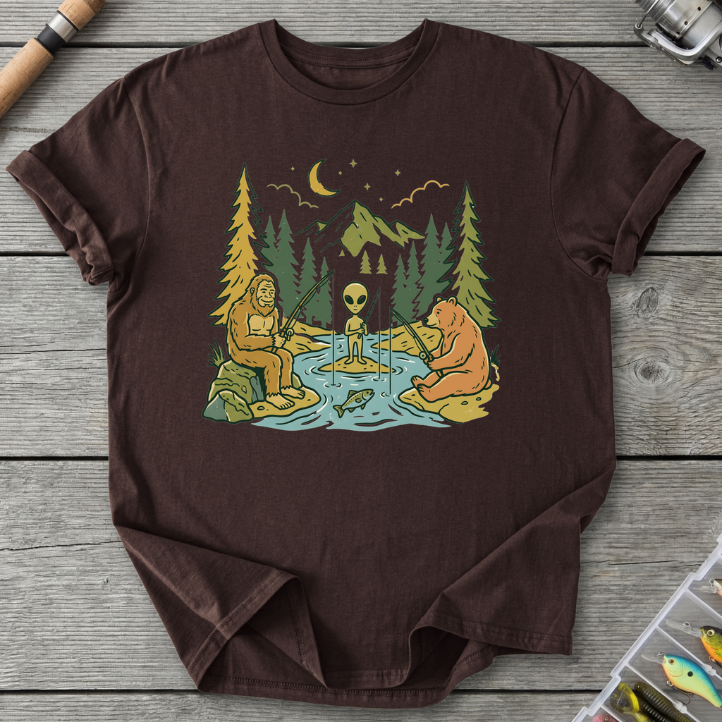 Best Friends Fishing T-Shirt in Dark Chocolate | River Giants Club