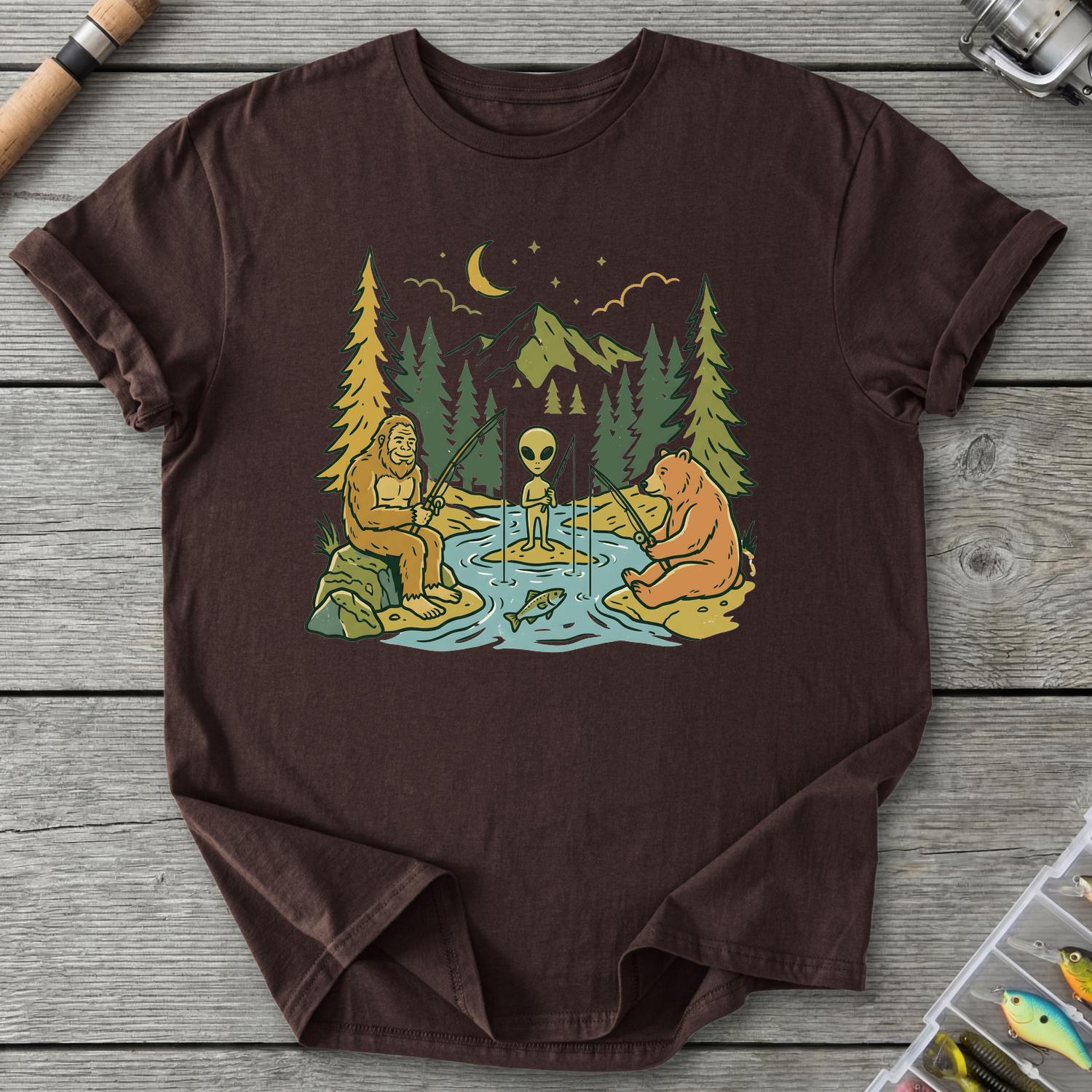 Best Friends Fishing T-Shirt in Dark Chocolate | River Giants Club