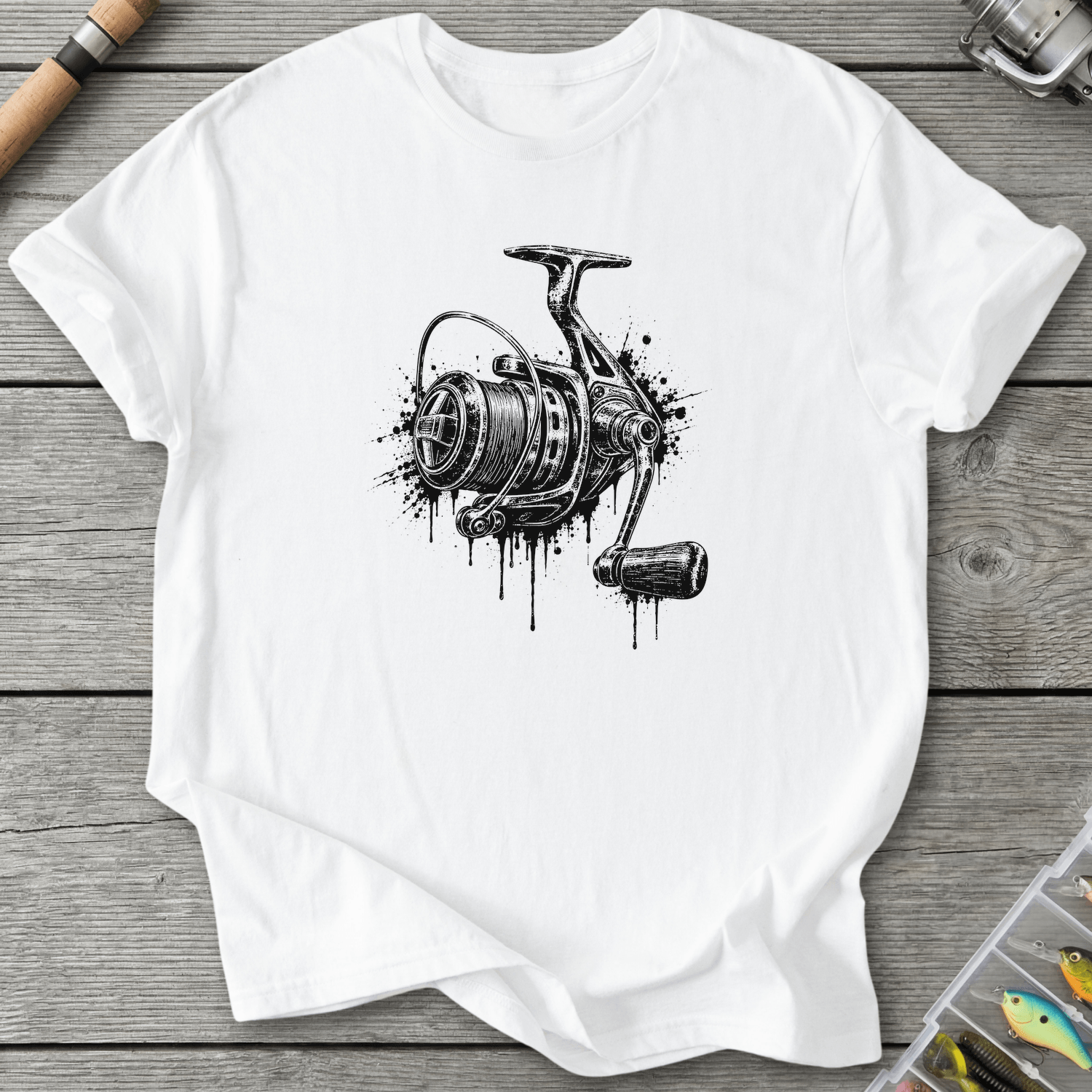Dripping Ink Fishing Reel T-Shirt in White | River Giants Club