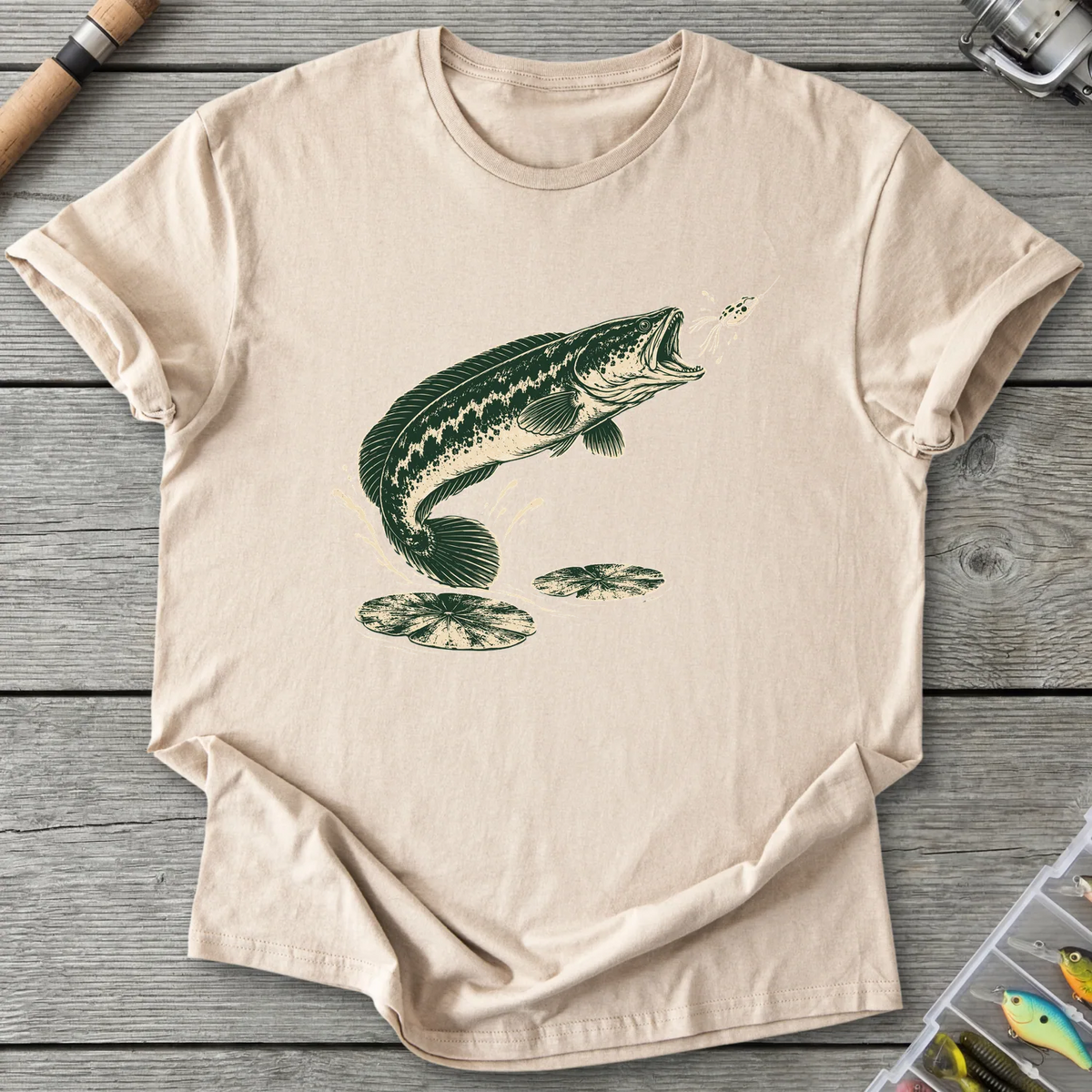 Giant Snakehead Strike T-Shirt in Sand | River Giants Club