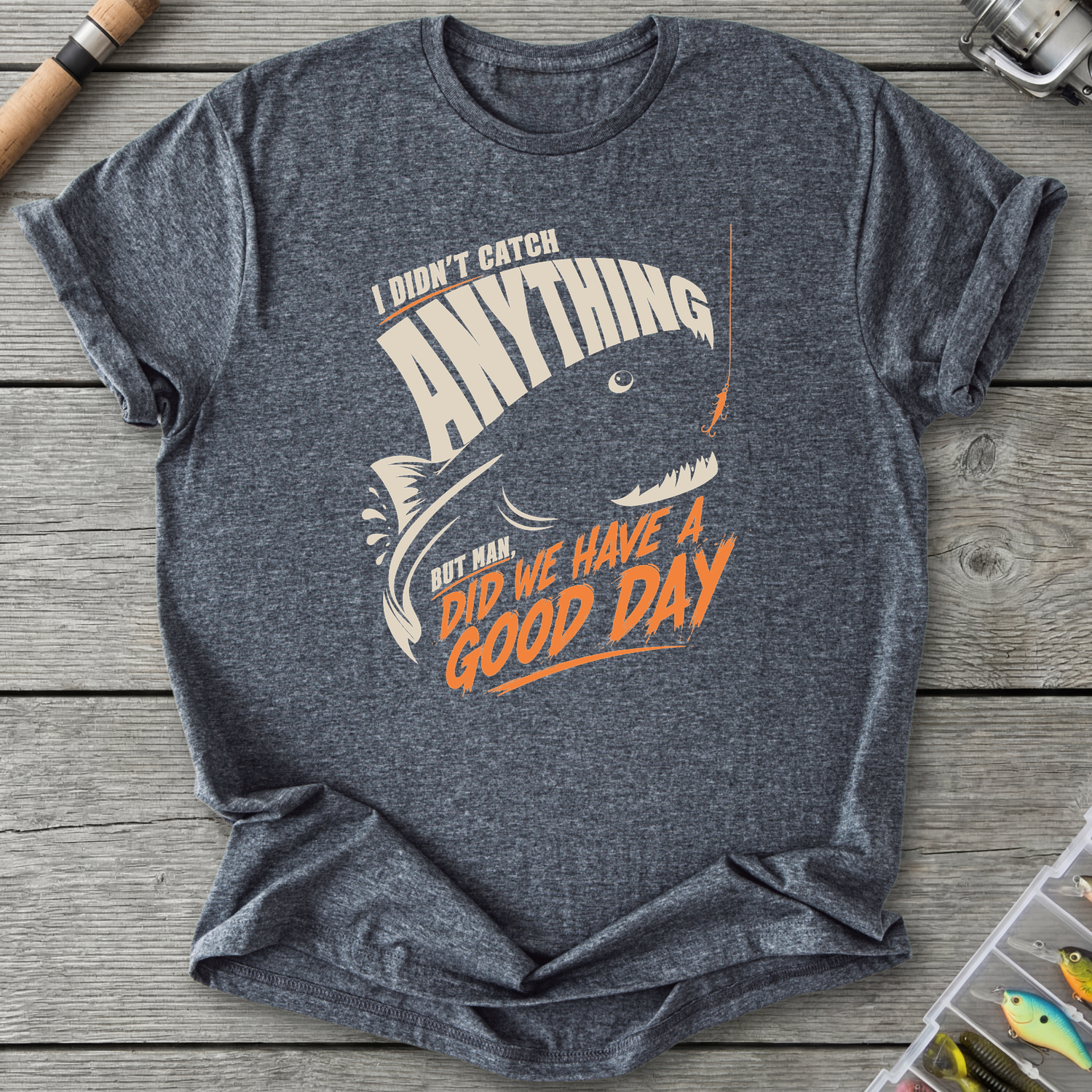 Good Day Fishing T-Shirt in Dark Heather | River Giants Club