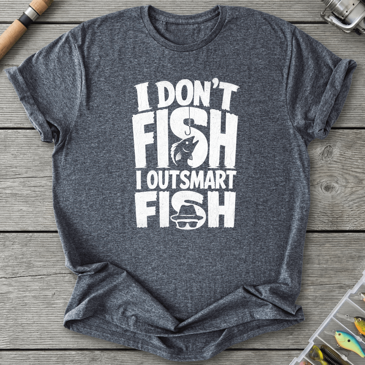 I Outsmart Fish T-Shirt in Dark Heather | River Giants Club