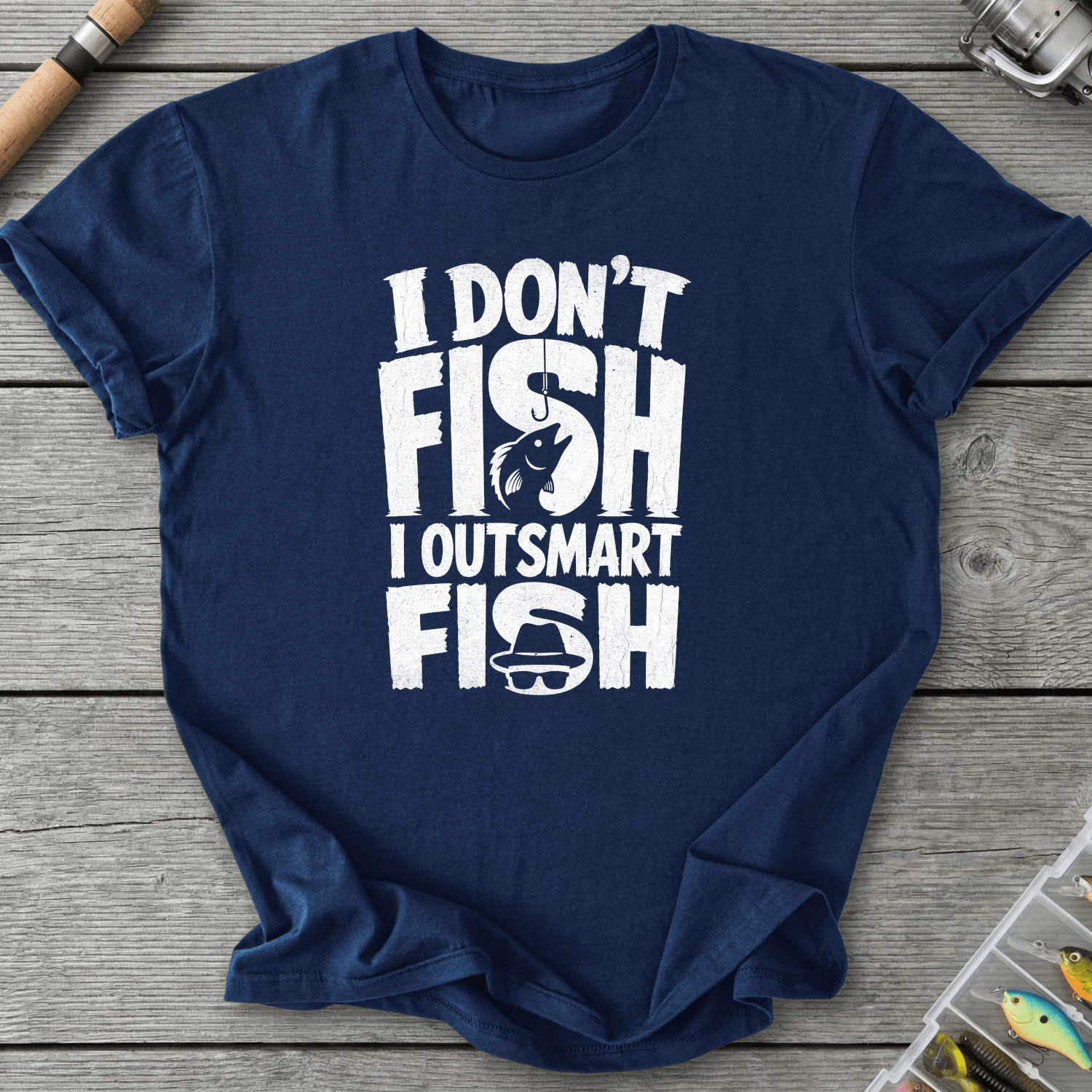 I Outsmart Fish T-Shirt in Navy | River Giants Club