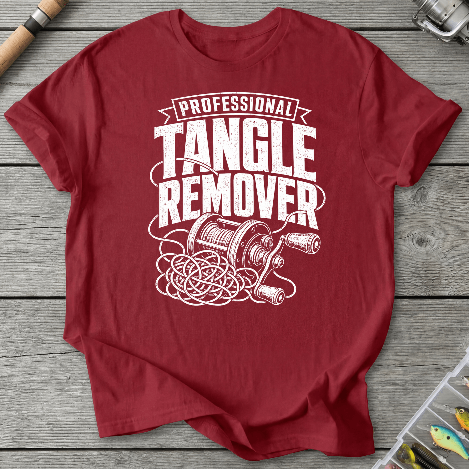 Tangle Remover T-Shirt in Antique Cherry Red | River Giants Club