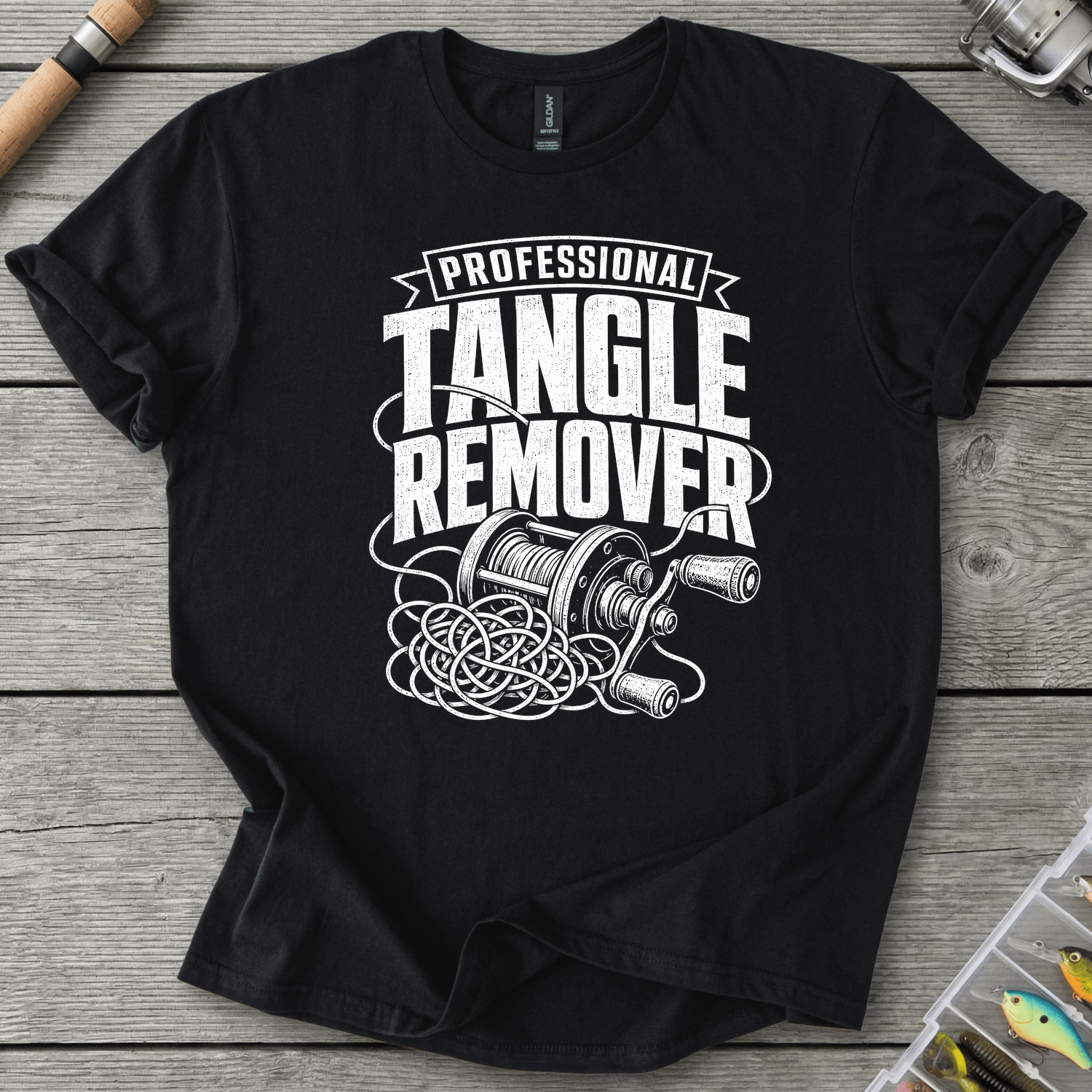 Tangle Remover T-Shirt in Black | River Giants Club