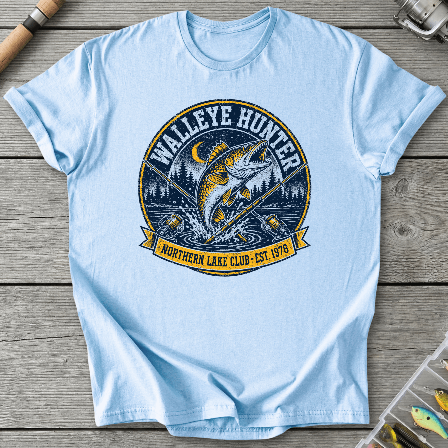 Walleye Hunter Club T-Shirt in Light Blue | River Giants Club