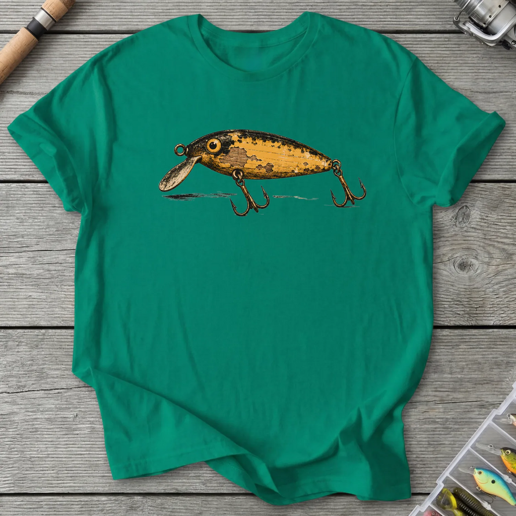 Weathered Crankbait T-Shirt in Kelly Green | River Giants Club